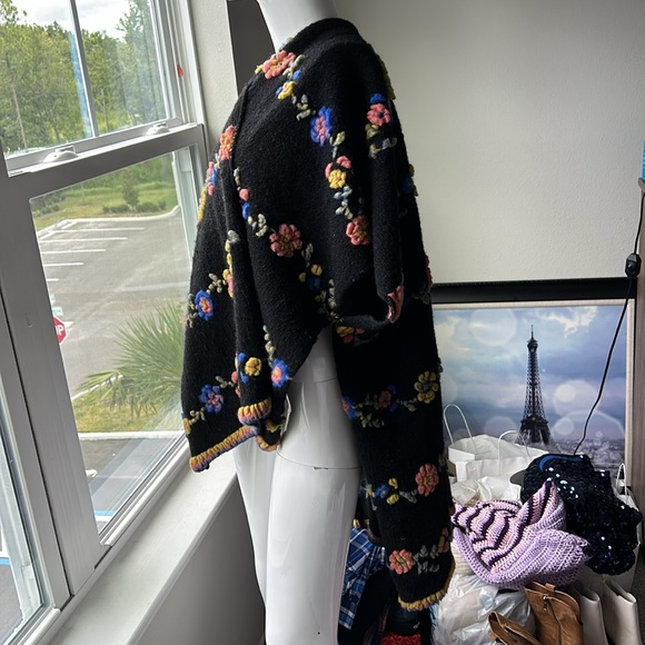 IPERICO MADE IN ITALY WOOL BLEND SHAWL SIZE OS - Picture 6 of 7